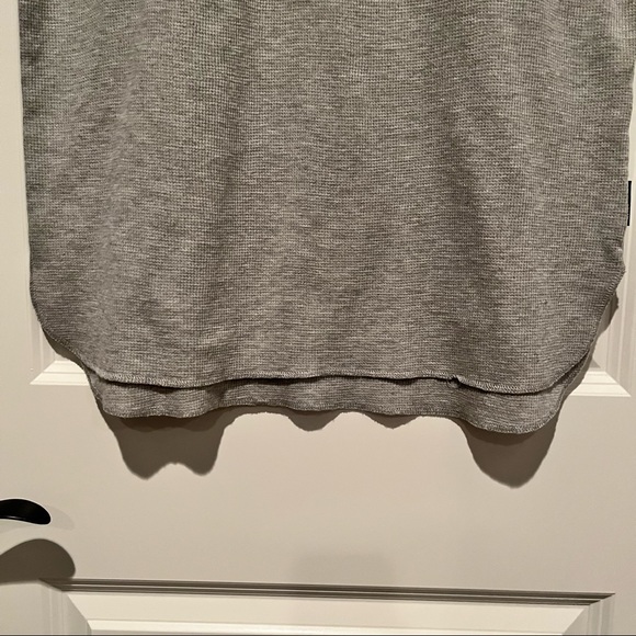 Men’s Among Equals by Cotton On Grey Short Sleeve Henley High Low T-shirt Sz M - Picture 4 of 8